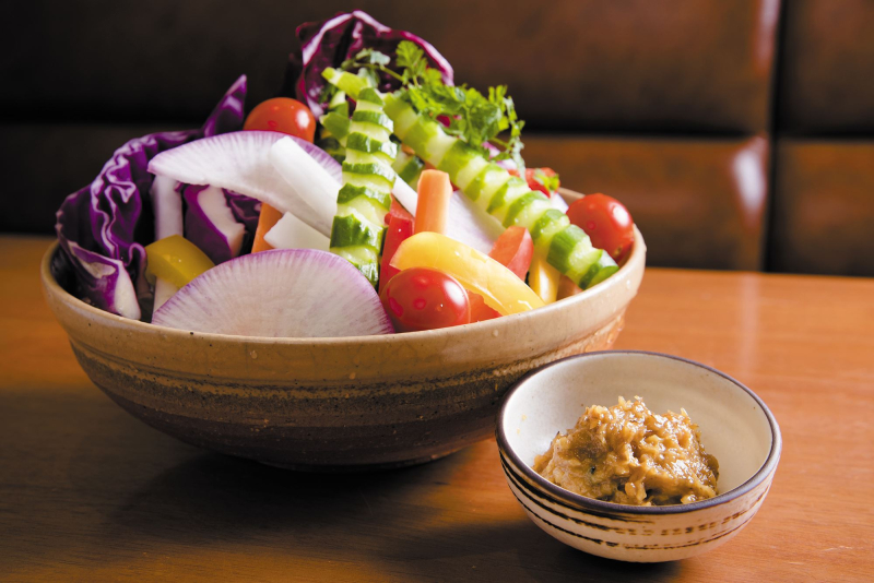 6階 宮崎料理万作「本日の有機野菜盛り合せ~はだか麦味噌を添えて~」_R 6階 宮崎料理万作「本日の有機野菜盛り合せ~はだか麦味噌を添えて~」_R